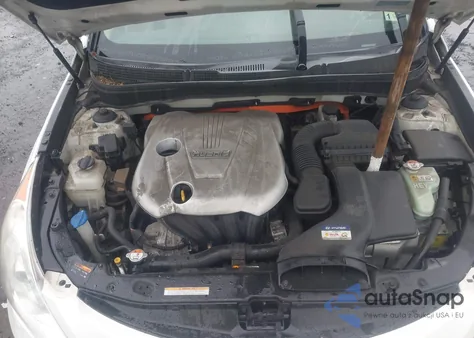 2013 Hyundai Sonata Hybrid Limited from USA, damaged, VIN KMHEC4A43DA068844